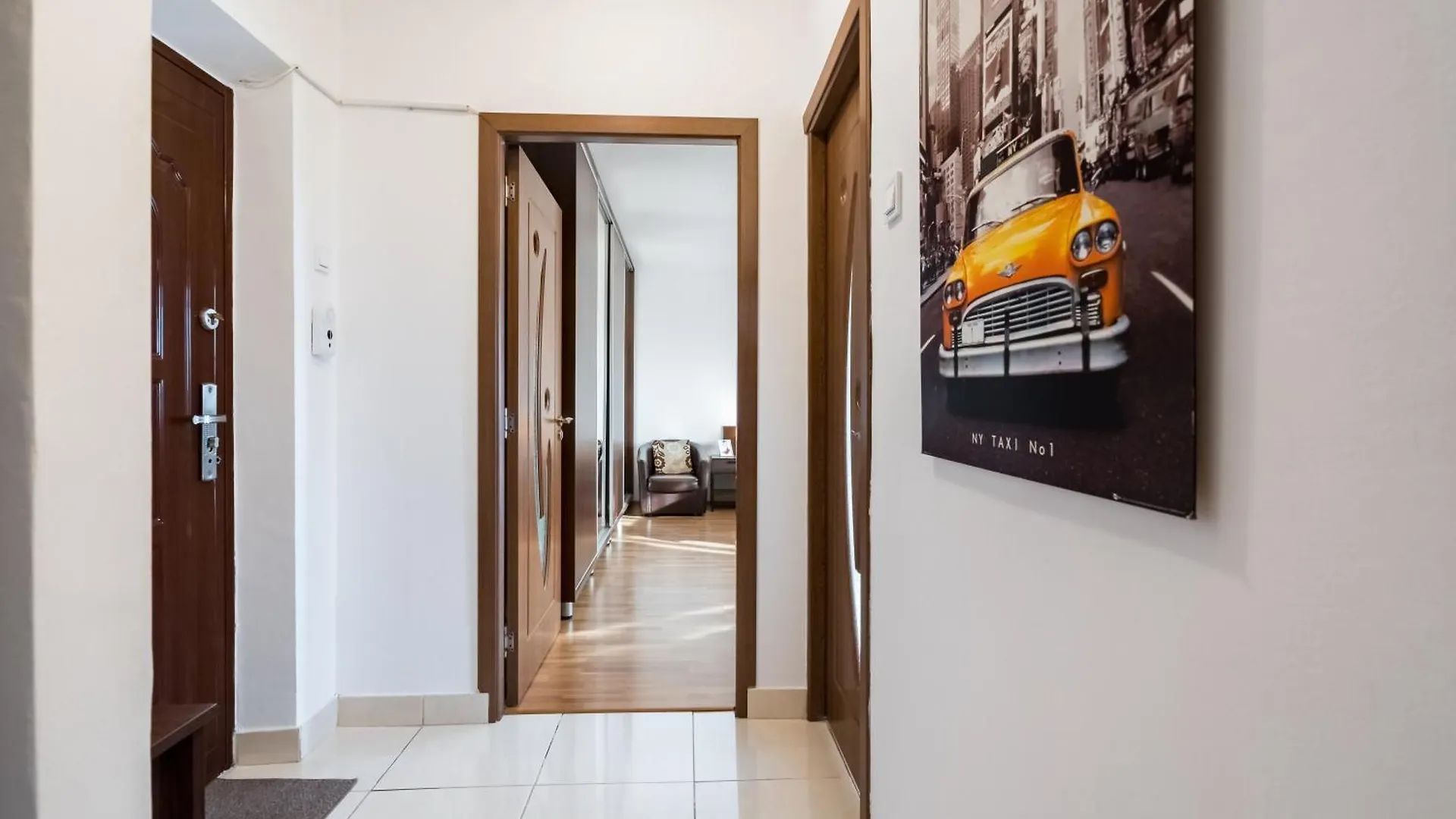 Studio 37 By Mrg Apartments Bucureşti